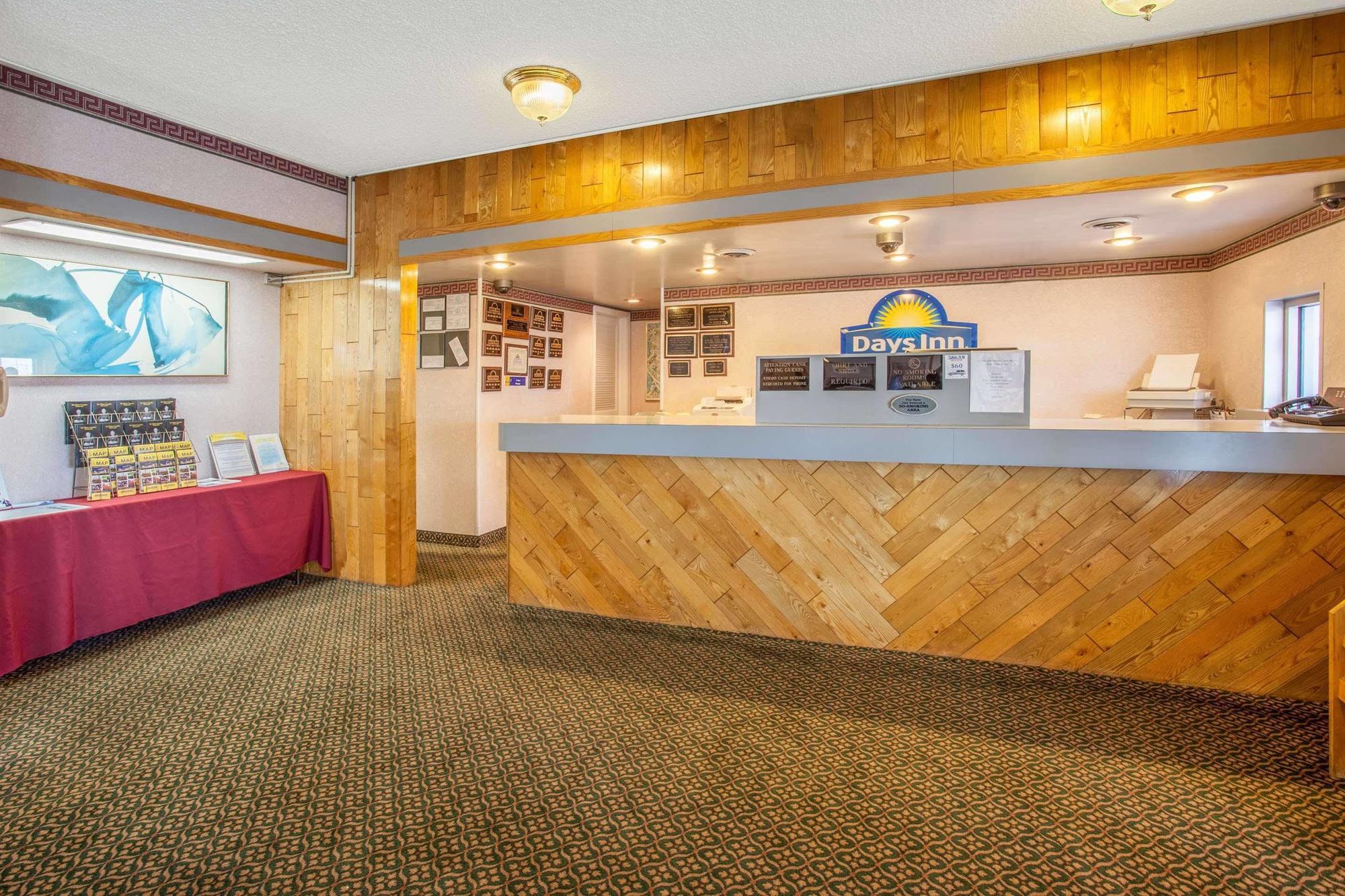 Americas Best Value Inn St. Joseph At I-29 Exterior foto